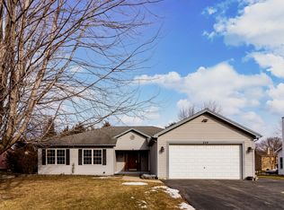 254 Easy St, Somonauk, IL 60552