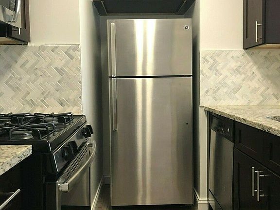 3rd image of 747 10th Ave APT 10C