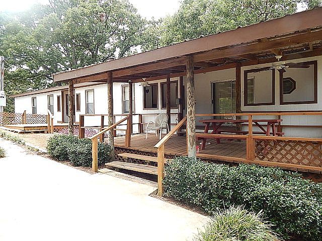 1st image of 103 Creekwood Dr