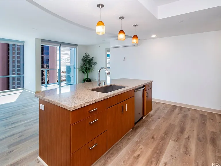 555 South St #2105 — Photo 7