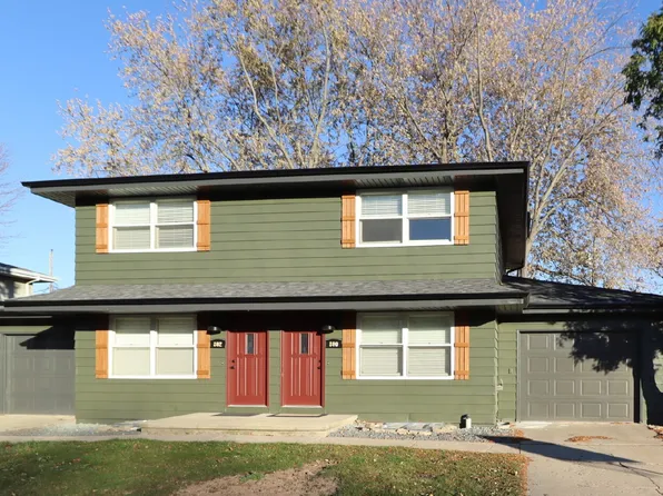 800 N Hawthorne Dr, Appleton, WI 54915