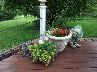 6721 South Rd, Seven Valleys, PA 17360