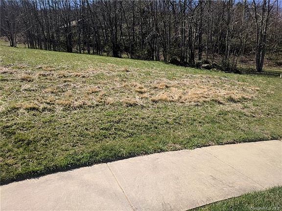 2nd image of 3 Deerhorn Cir