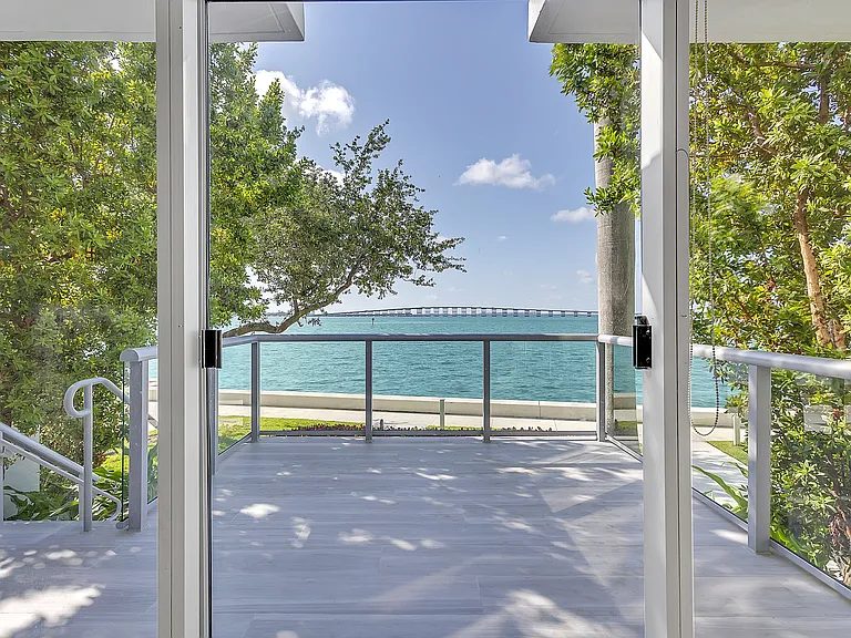 1541 Brickell Ave #105 — Photo 80