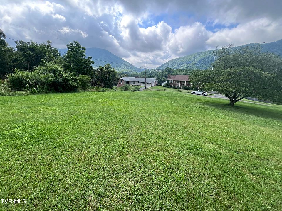 1st image of Anita Ave