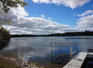 N84W28761 Northbay Rd, Hartland, WI 53029