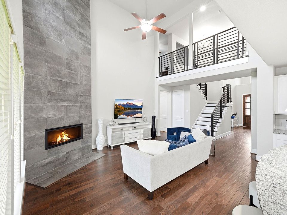 1st image of 2239 Falcon Brook Dr