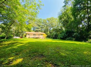 30 Dina Ln, Griswold, CT 06351