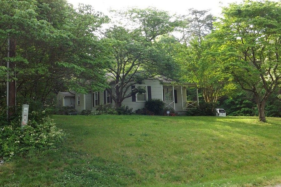 2nd image of 2951 Durant Dr