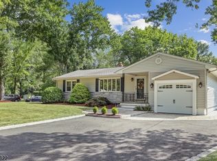 119 Edwards Rd, Parsippany, NJ 07054