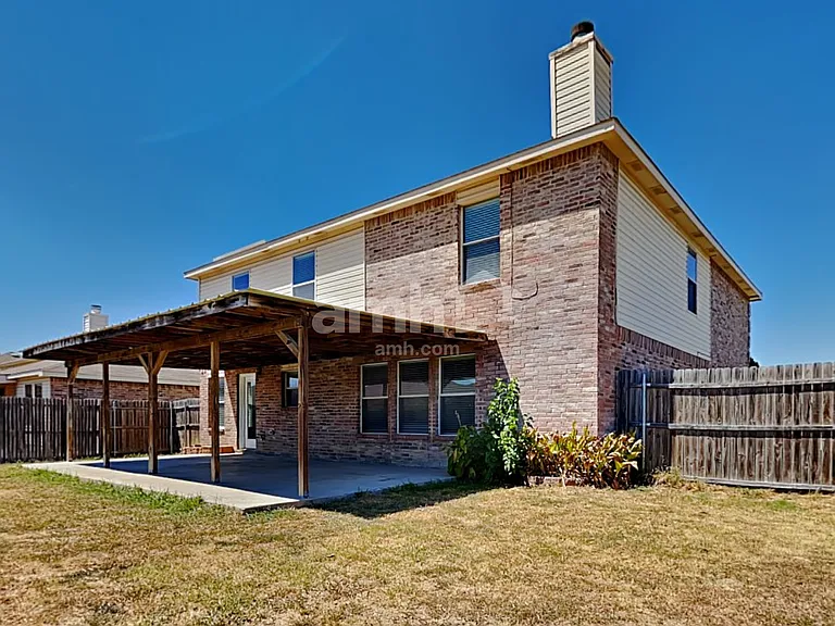 729 Redwing Dr — Photo 23