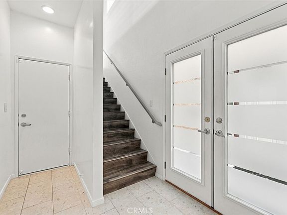 3rd image of 1704 Haynes Ln