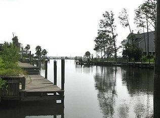 604 Sandy Hook Dr, Pass Christian, MS 39571