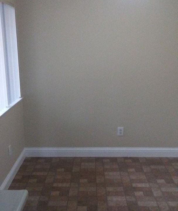 2nd image of 3859 Annadale Ln APT 3