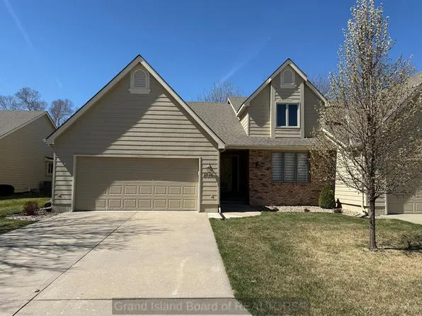 2816 Brentwood Blvd, Grand Island, NE 68801