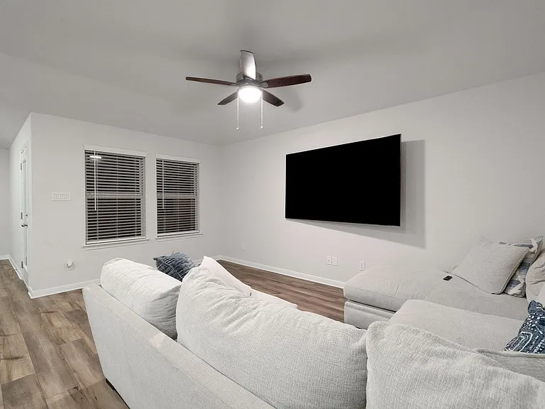 3025 Charyn Way — Photo 16