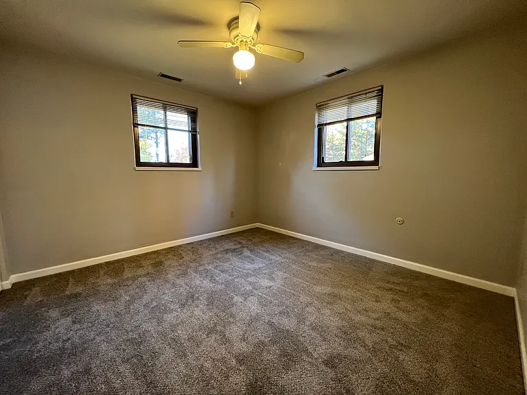 1608 Briedweng Ave — Photo 13