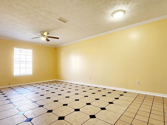 5th image of 16806 Castile Ave Side A