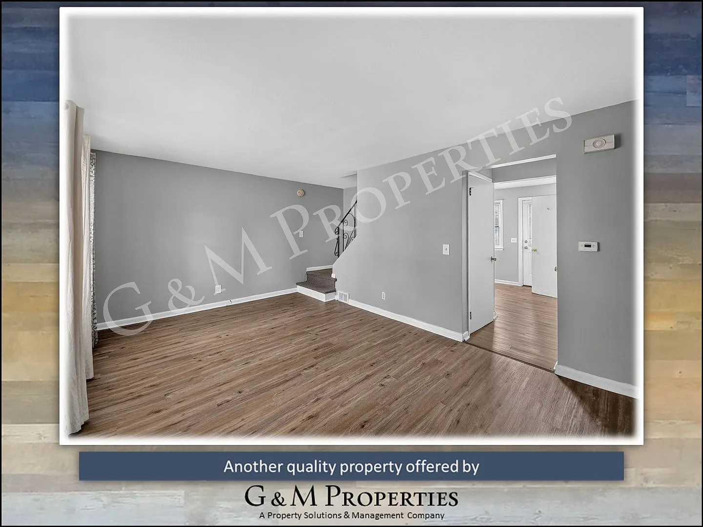 325-327 Bennington Dr. — Photo 4