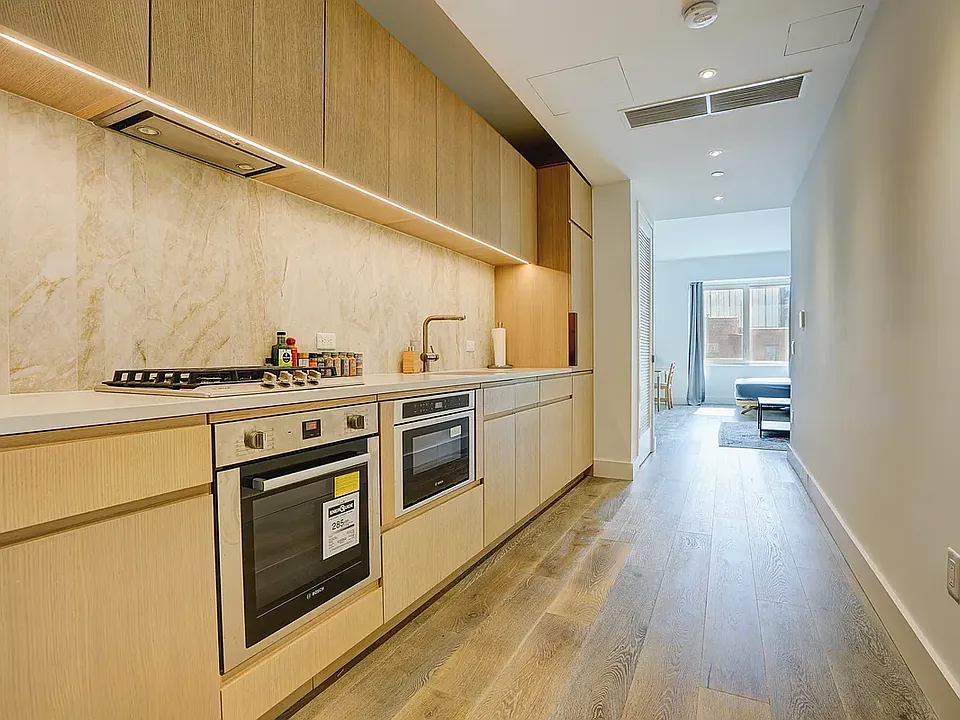10 Nevins St #7I