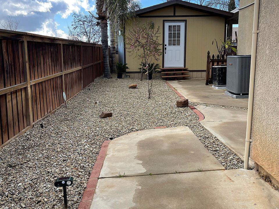 Front entrance of the casita