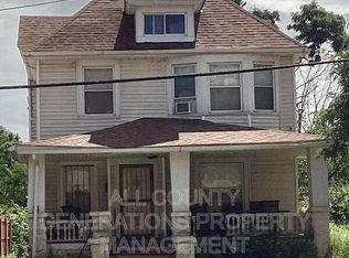 1828 Noble Rd, East Cleveland, OH 44112