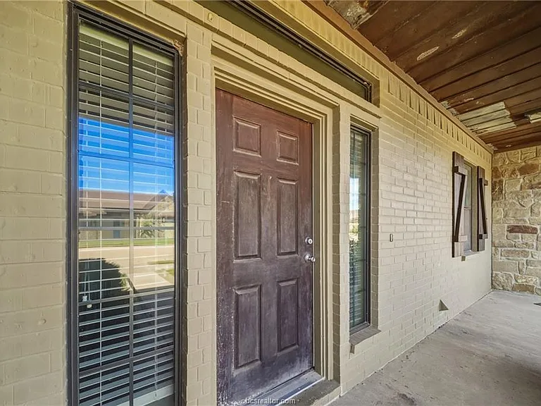3323 General Pkwy — Photo 4