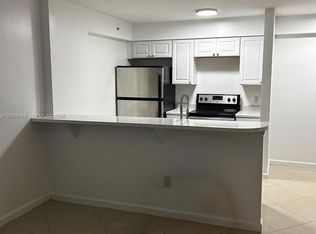 410 S Park Rd #1104, Hollywood, FL 33021