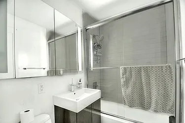 Rented by Urbane Brokerage