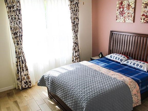 Bedroom 4 (1st Level)