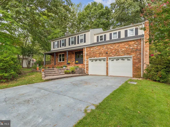 2016 Buoy Dr, Stafford, VA 22554