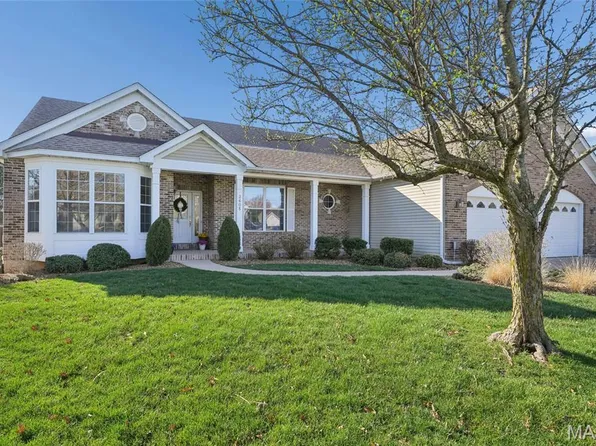 3605 Post Valley Ct, O'Fallon, MO 63368