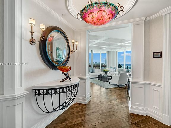 4th image of 10295 Collins Ave Unit 809