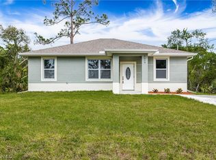 5019 NE Tradewinds Cir, Labelle, FL 33935