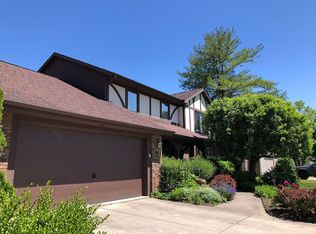 5608 Hartford Dr, Fort Wayne, IN 46835