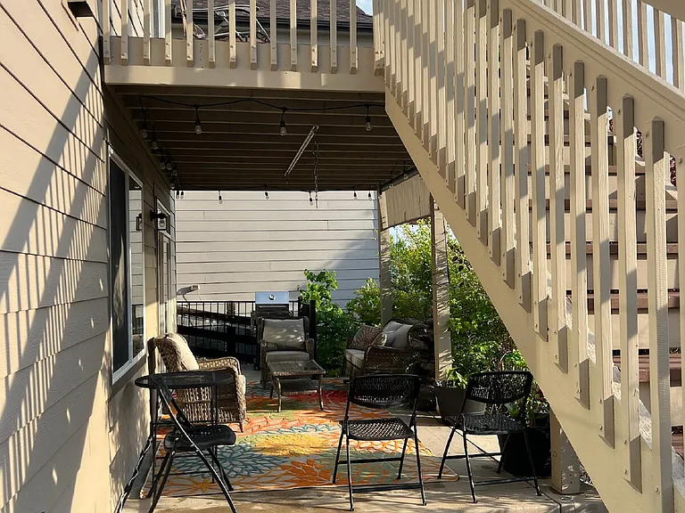 5047 S Versailles Cir — Photo 35