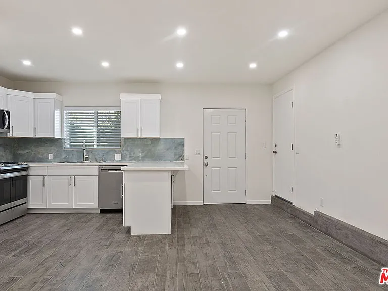 10679 W Olympic Blvd — Photo 5
