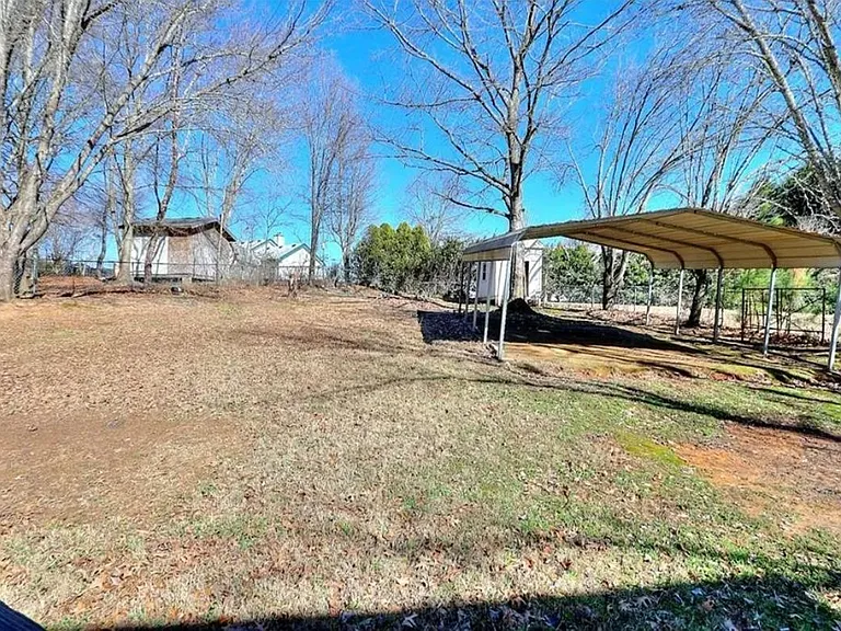 1280 Shamrock Hill Cir — Photo 21