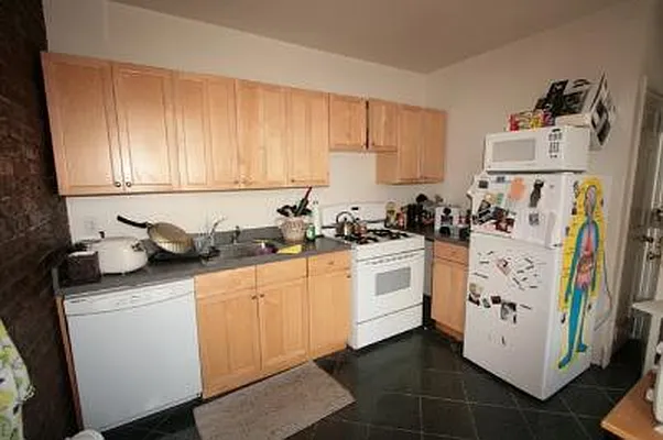 Rented by Corcoran | media 42