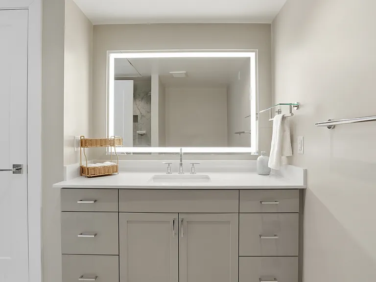 925 N Fairfax St #311 — Photo 11