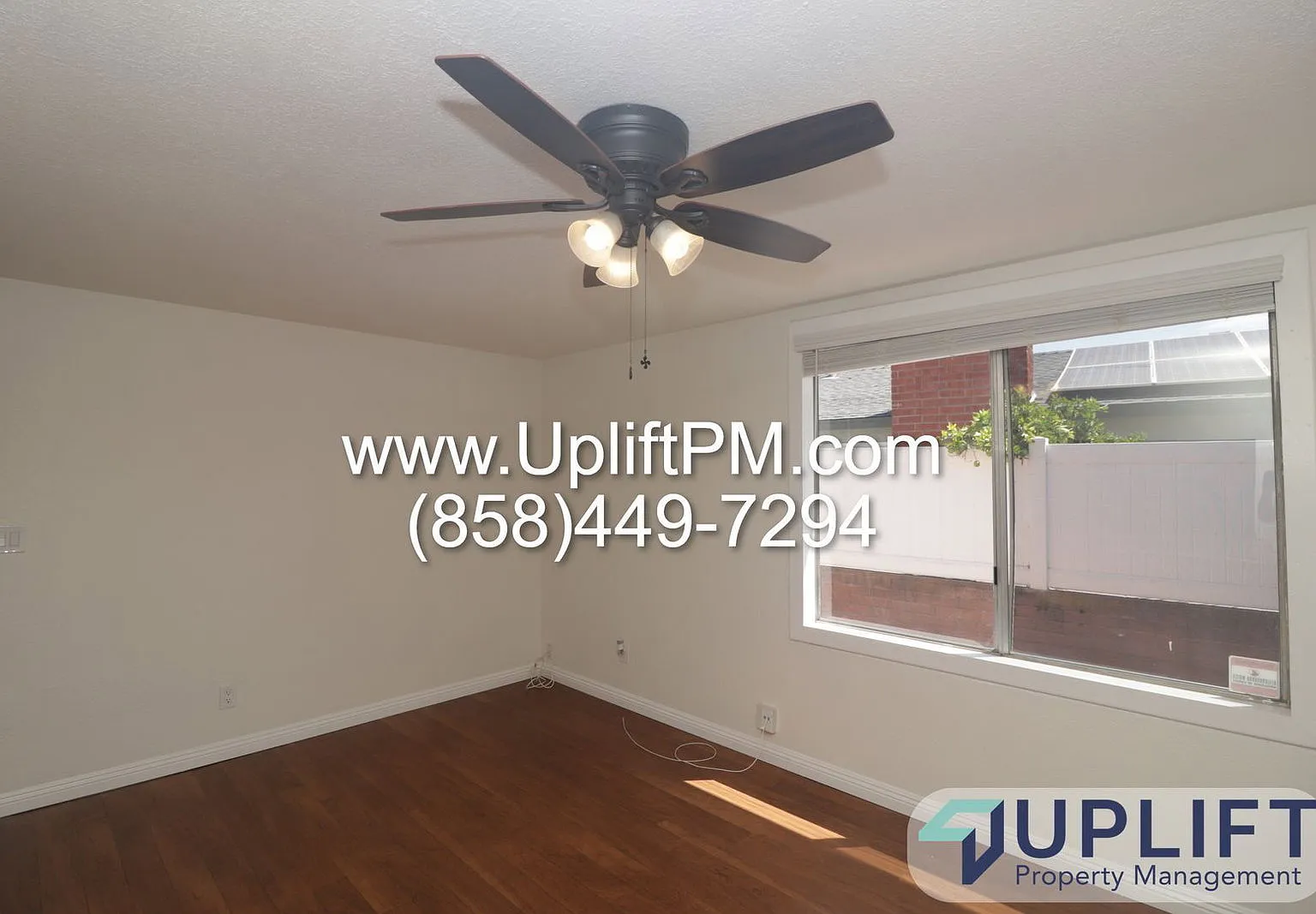 3 bed, 1.5 bath, 1051 sqft, $3,695 — Photo 2