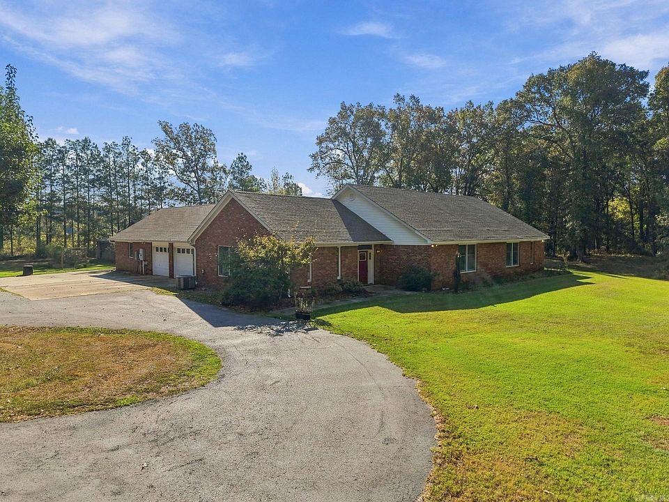 1st image of 7343 Middle Warren Rd