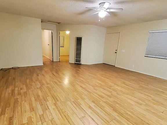 3rd image of 436 N 6th Ave