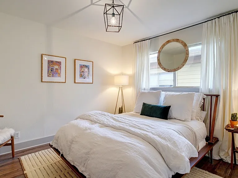 5609 Woodrow Ave #203 — Photo 16