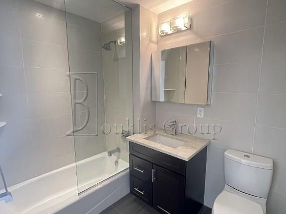 5th image of 26-11 28th St #5F