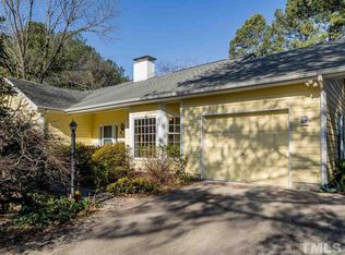 4 Hampton Hill Pl, Chapel Hill, NC 27517