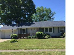 39 Blake Ln, Hamburg, NY