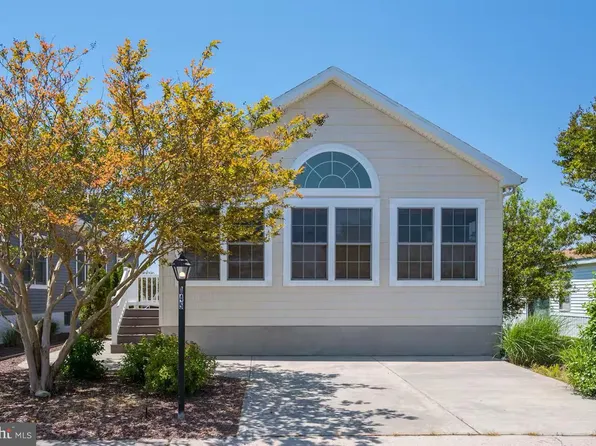 145 Yawl Dr, Ocean City, MD 21842