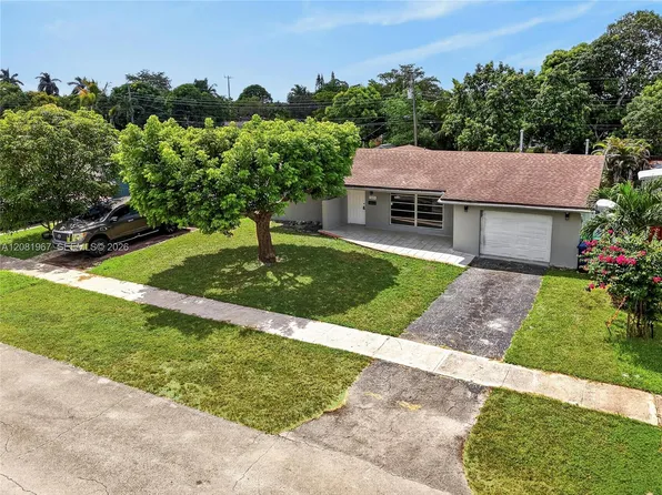 7490 NW 23rd St, Fort Lauderdale, FL 33313