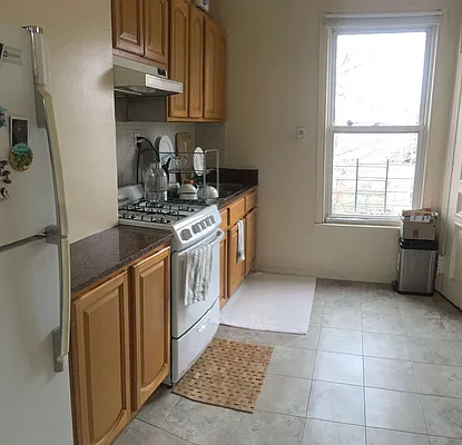 Rented by Voro New York | media 28